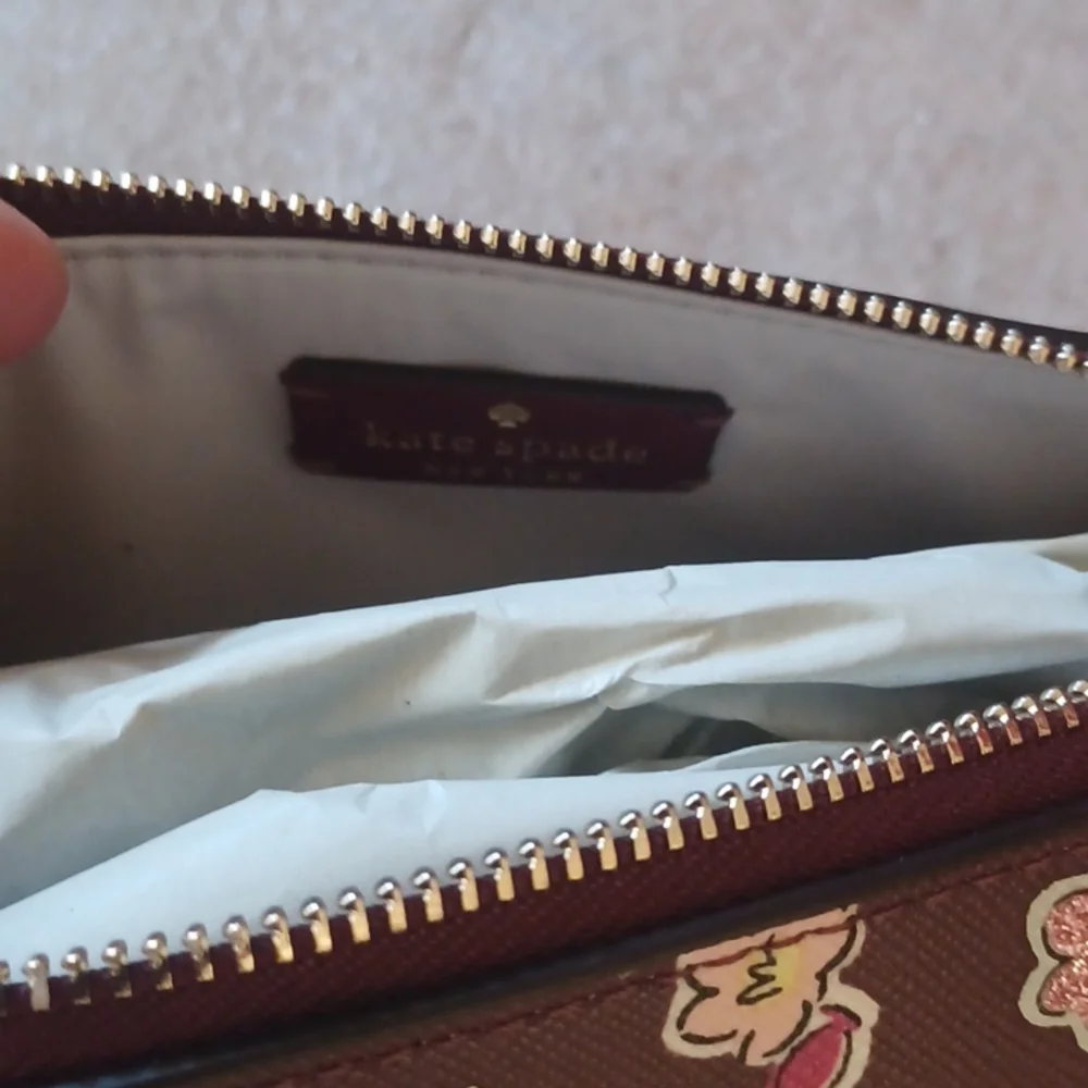 NWT Kate Spade Floral Cosmetic Case - Picture 5 of 8